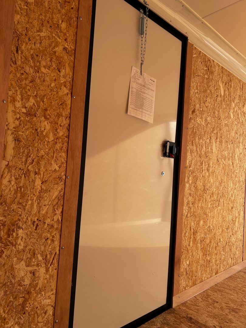 New 2026 Discovery Trailers 6.5X12 ELECTRIC BRAKES 6'4" INTERIOR HEIGHT, RAMP DOOR, BLACKOUT PACKAGE Cargo / Enclosed Trailer