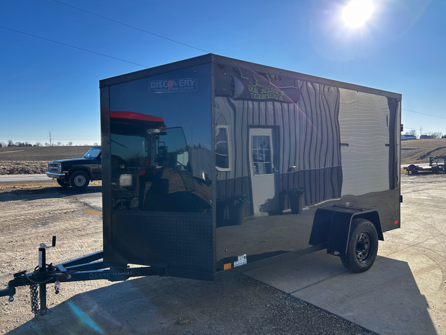 New 2026 Discovery Trailers 6.5X12 ELECTRIC BRAKES 6'4" INTERIOR HEIGHT, RAMP DOOR, BLACKOUT PACKAGE Cargo / Enclosed Trailer