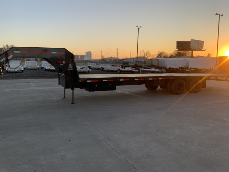 New 2026 MAXX-D YDX 32 X 102 Deckover Trailer