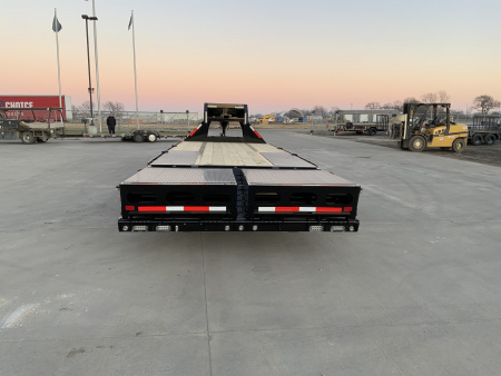 New 2026 MAXX-D LDX 25 X 102 Deckover Trailer