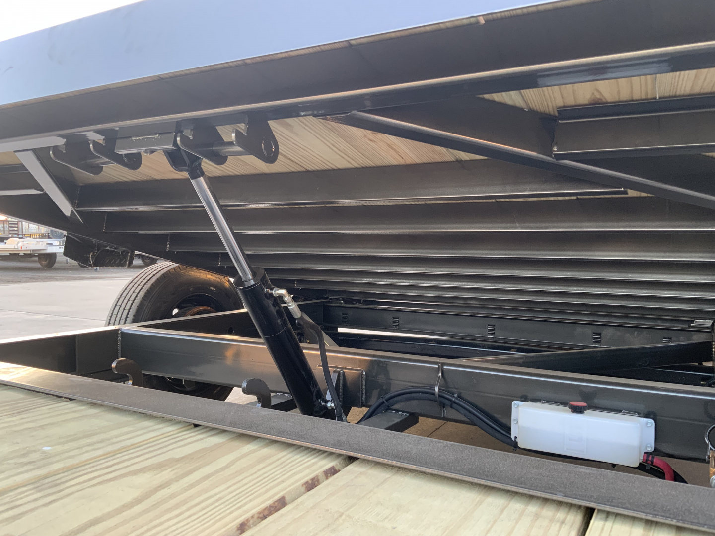 New 2026 MAXX-D G8X 83 X 22 Tilt Trailer