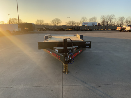 New 2026 MAXX-D G8X 83 X 22 Tilt Trailer
