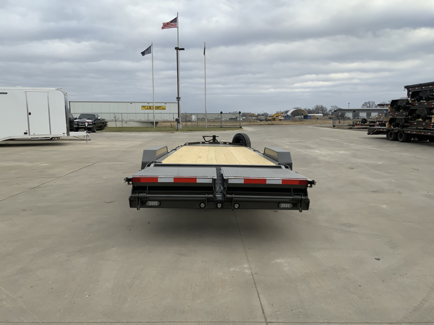 New 2026 MAXX-D EHX 83 X 22 Equipment Trailer