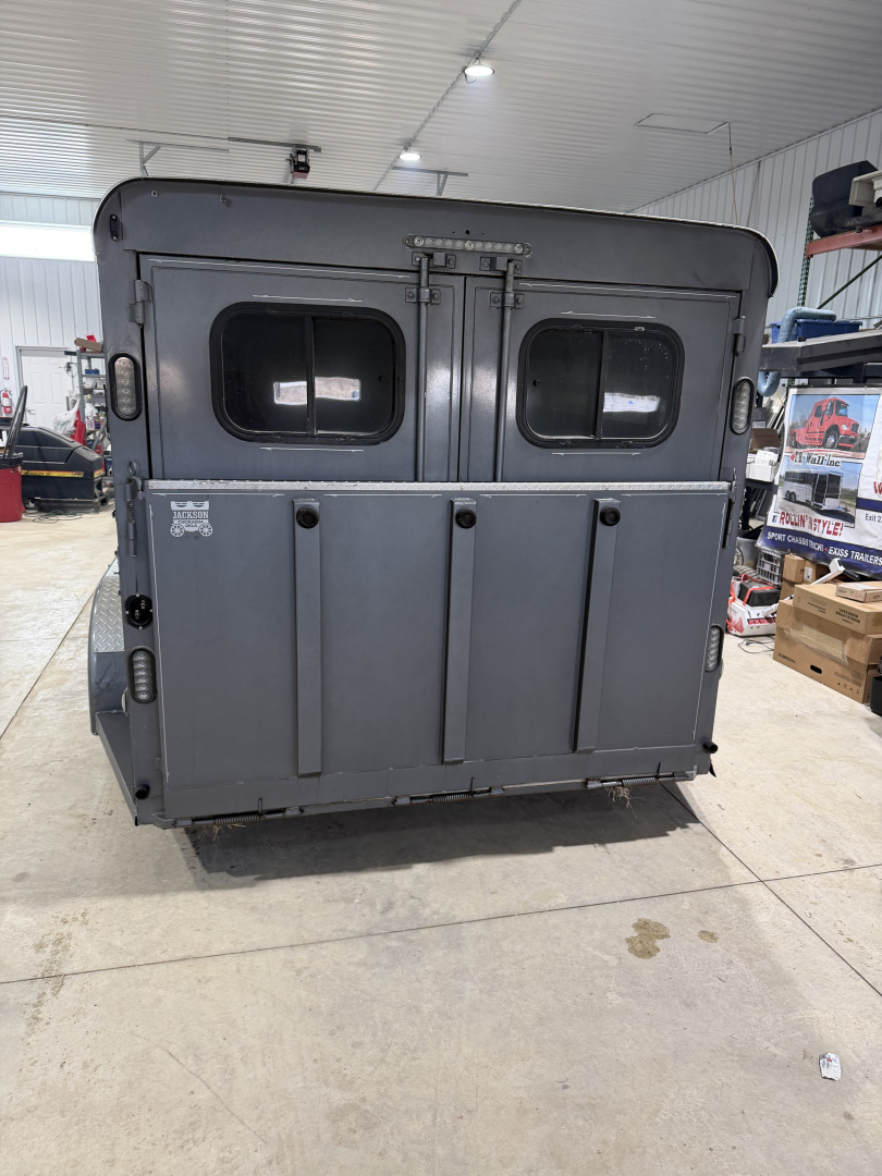 Used 2022 Jackson Jackson 6 pen Stock / Stock Combo Trailer