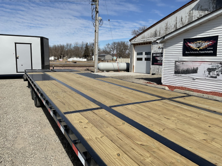 New 2026 H&H Trailers H30+5SDBCL-GN-259 Equipment Trailer