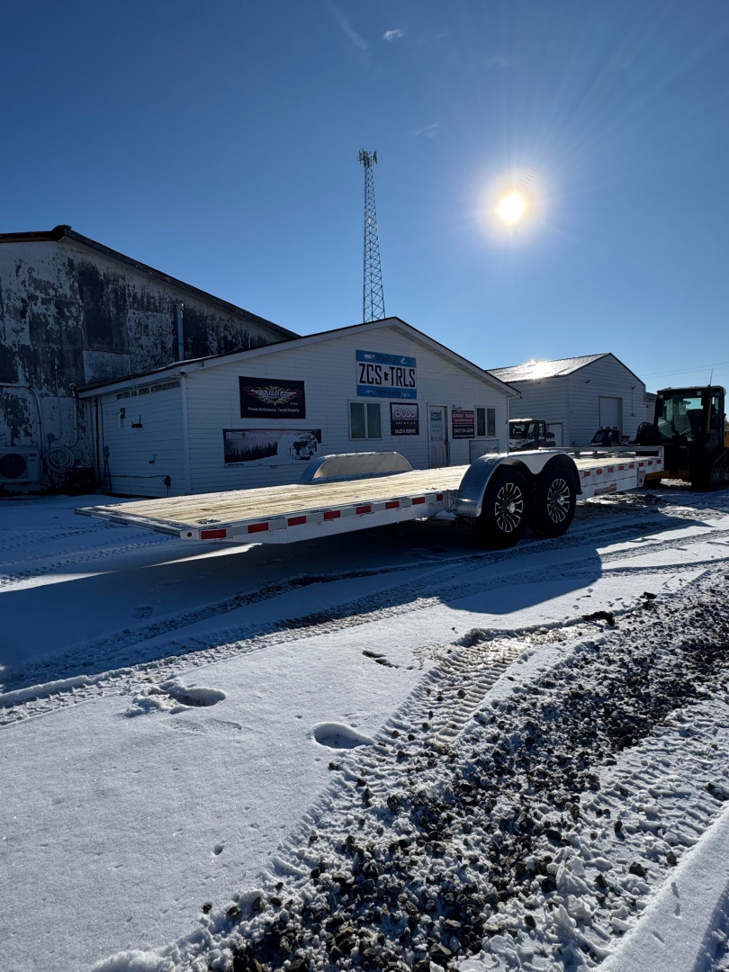 New 2026 H&H Trailers H8224EXLA-140 Car Hauler