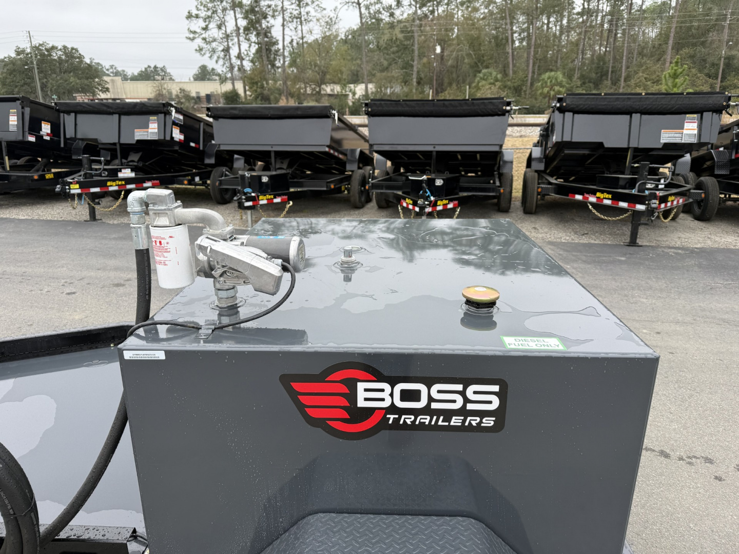 New FT350051 BOSS TRAILERS 350 GALLON FUEL TRAILER