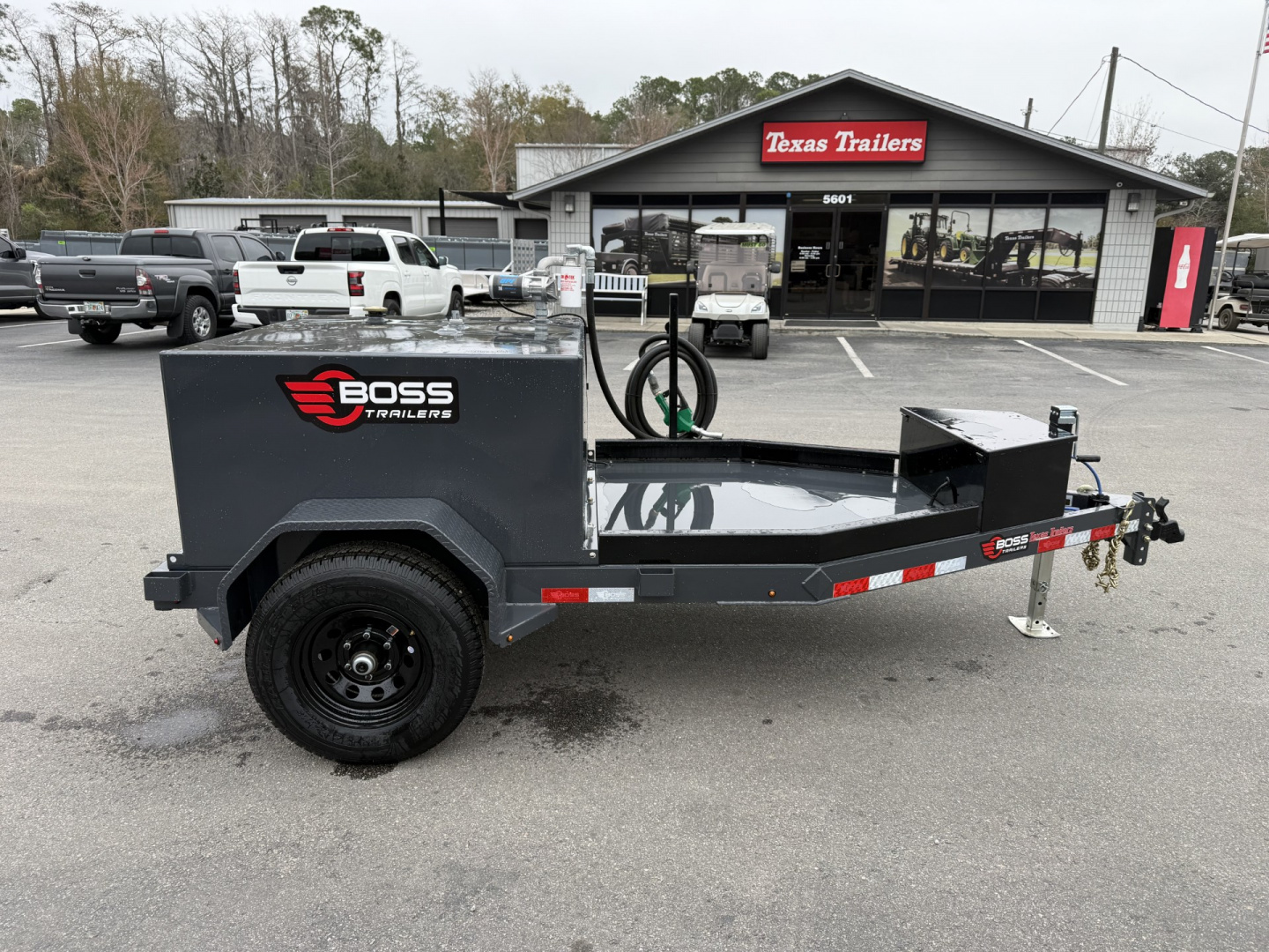 New FT350051 BOSS TRAILERS 350 GALLON FUEL TRAILER