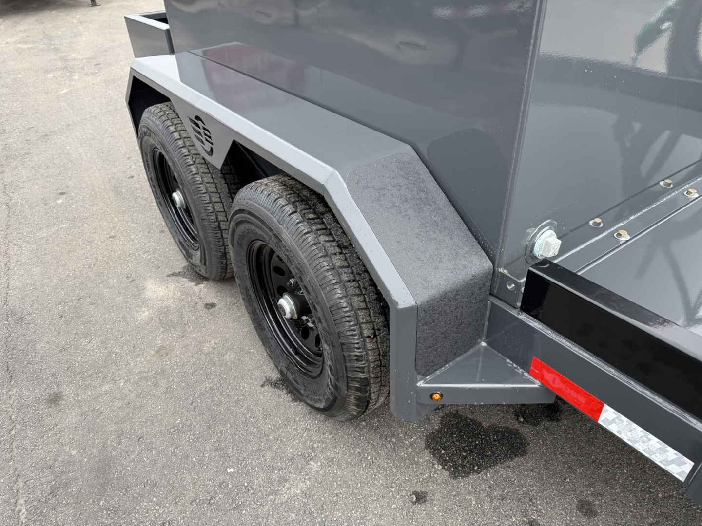 New FT590052 BOSS TRAILERS 590 GALLON FUEL TRAILER