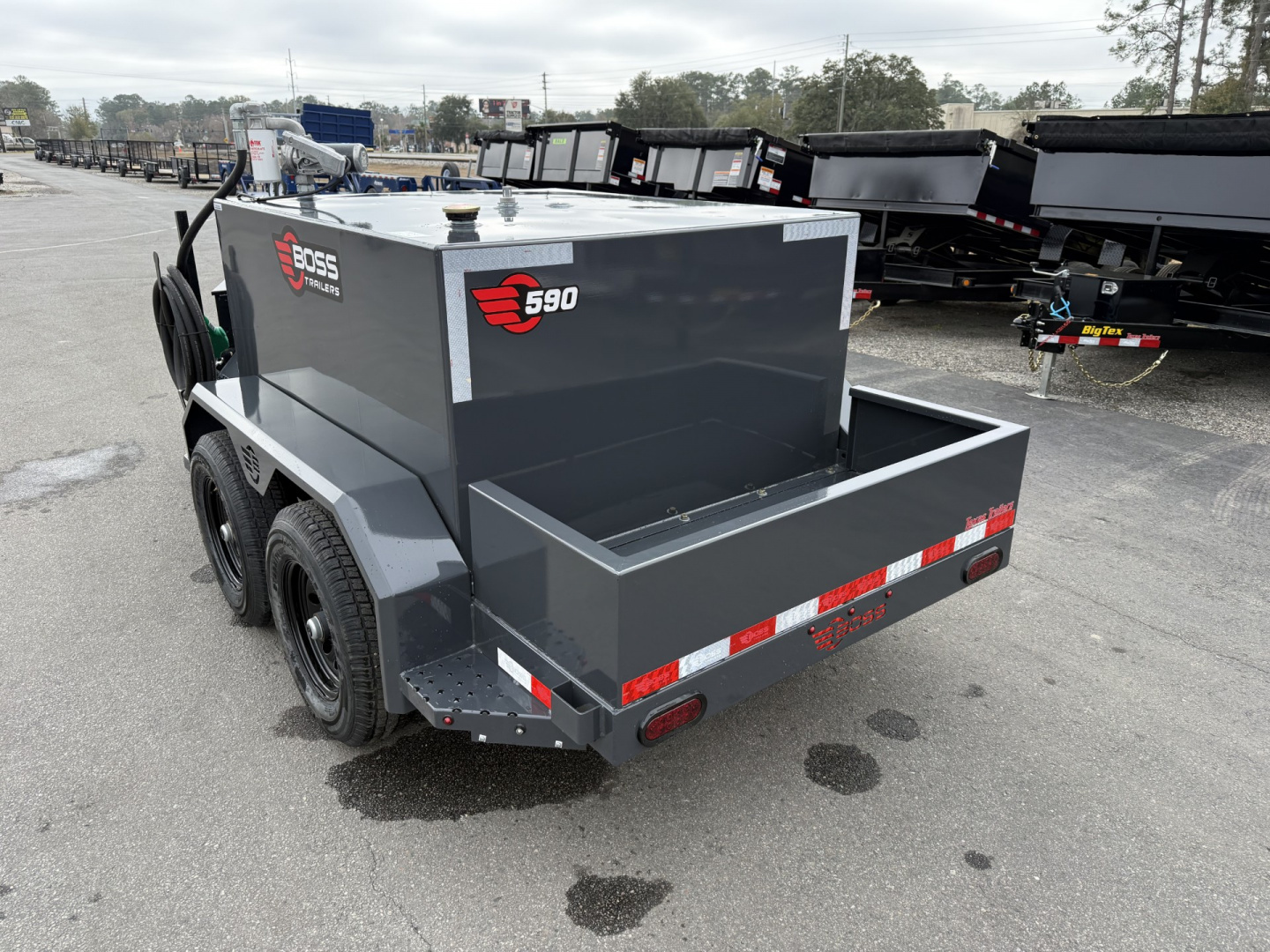 New FT590052 BOSS TRAILERS 590 GALLON FUEL TRAILER