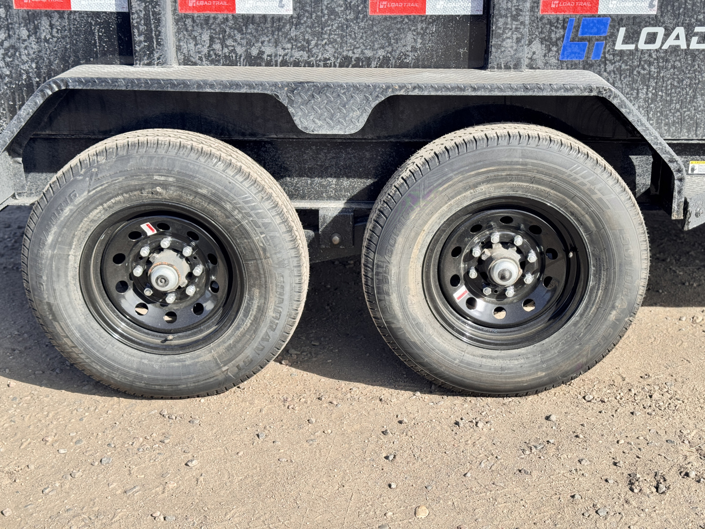 New 2026 Load Trail 7-14 Dump W/ Hydraulic Jack 7K Axles