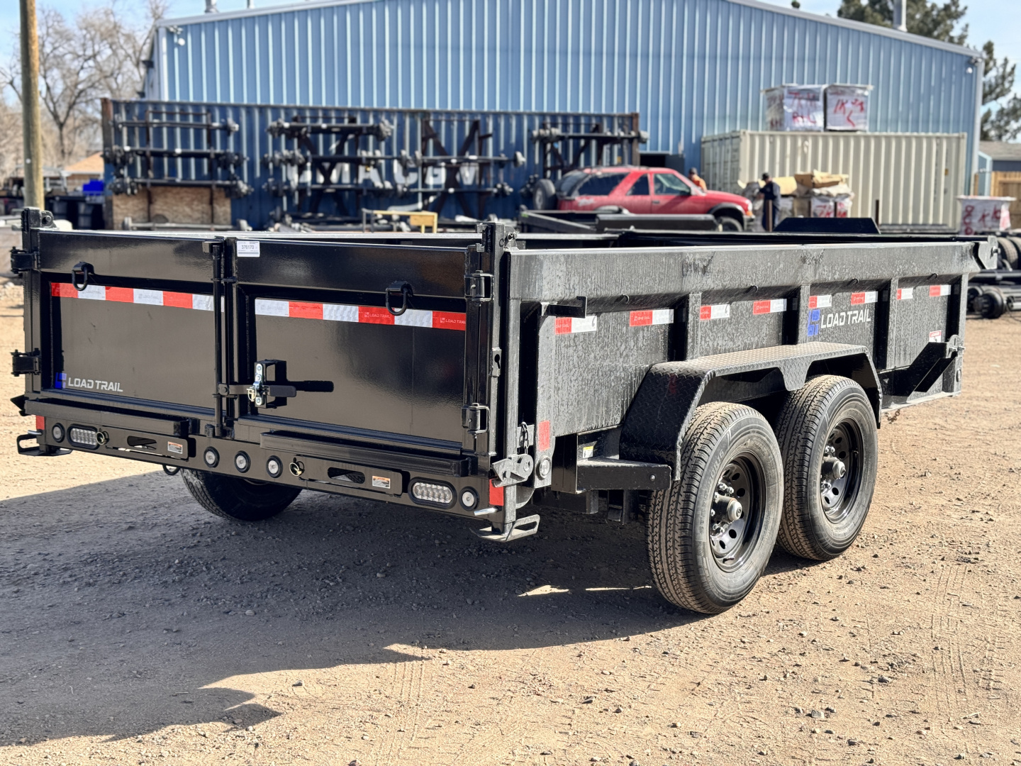 New 2026 Load Trail 7-14 Dump W/ Hydraulic Jack 7K Axles