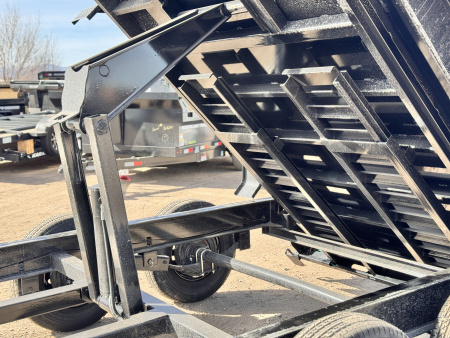 New 2026 Load Trail 7-14 Dump W/ Hydraulic Jack 7K Axles