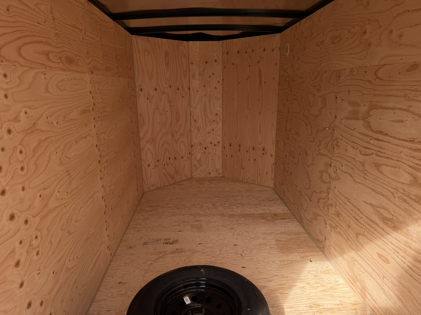 New 2026 Royal Cargo Trailers 5-10-1.5V Enclosed 2.9K GVWR