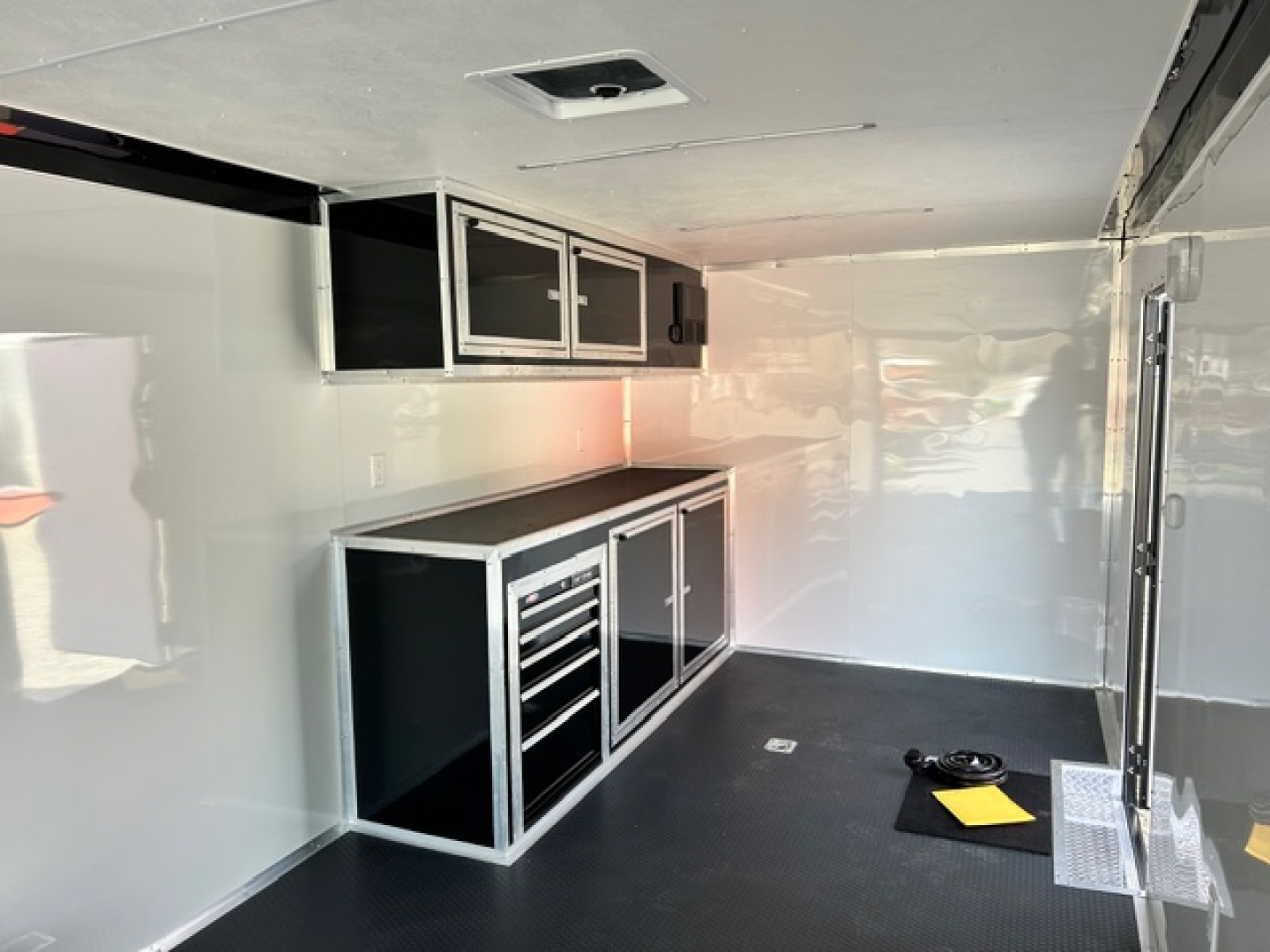 New 2026 Outlaw Trailers 8.5x28 Race Trailer Car / Racing Trailer