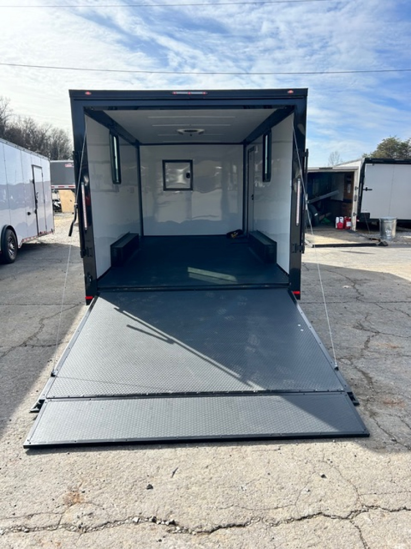 New 2026 Outlaw Trailers 8.5x18 7k Cargo / Enclosed Trailer-CUSTOM