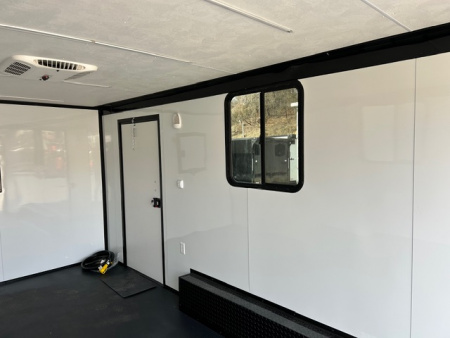 New 2026 Outlaw Trailers 8.5x18 7k Cargo / Enclosed Trailer-CUSTOM