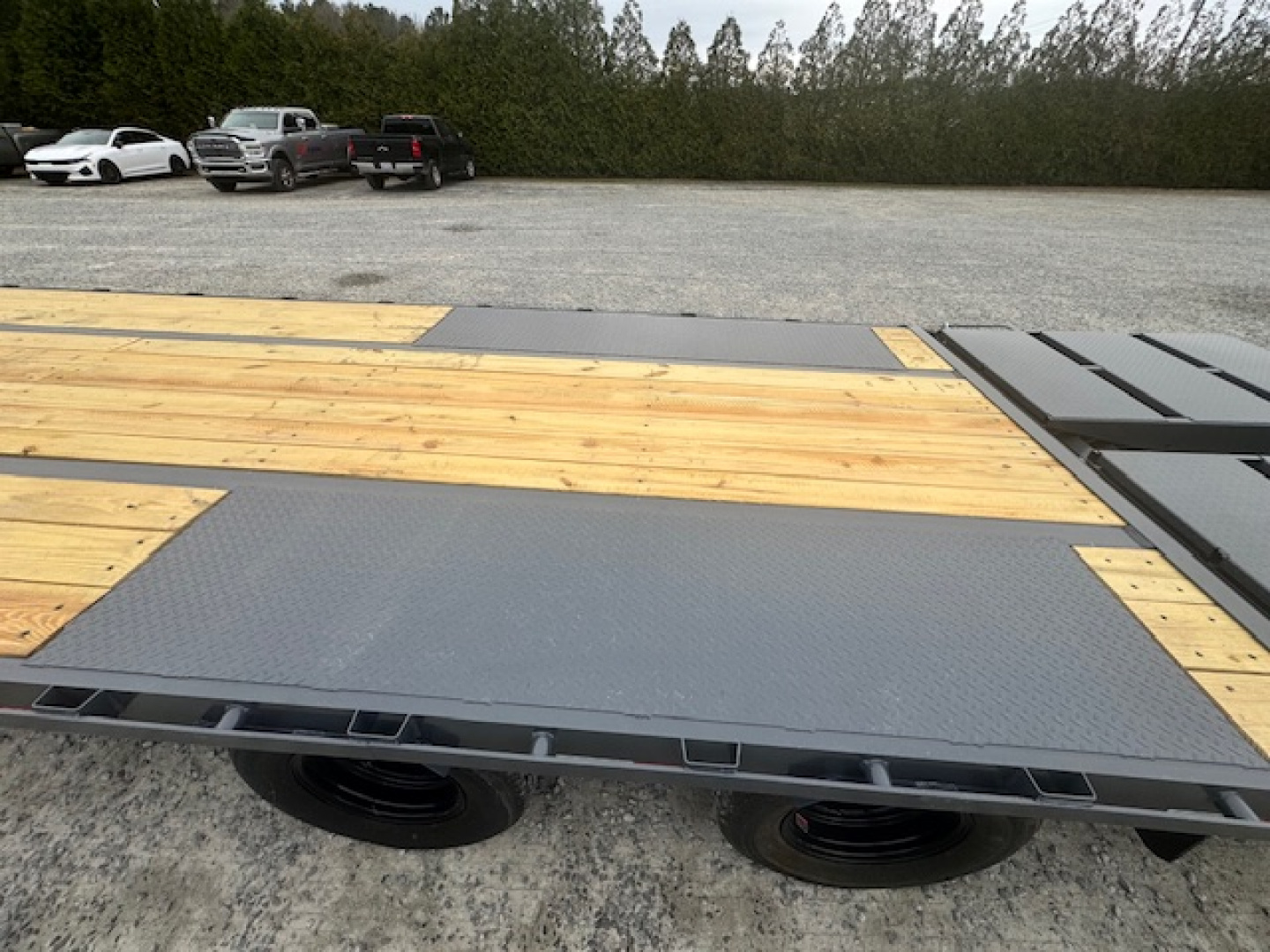 New 2026 Triple Crown Trailers TC GN22-30DT Equipment Trailer