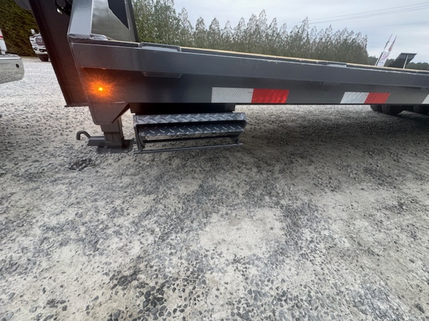 New 2026 Triple Crown Trailers TC GN22-30DT Equipment Trailer