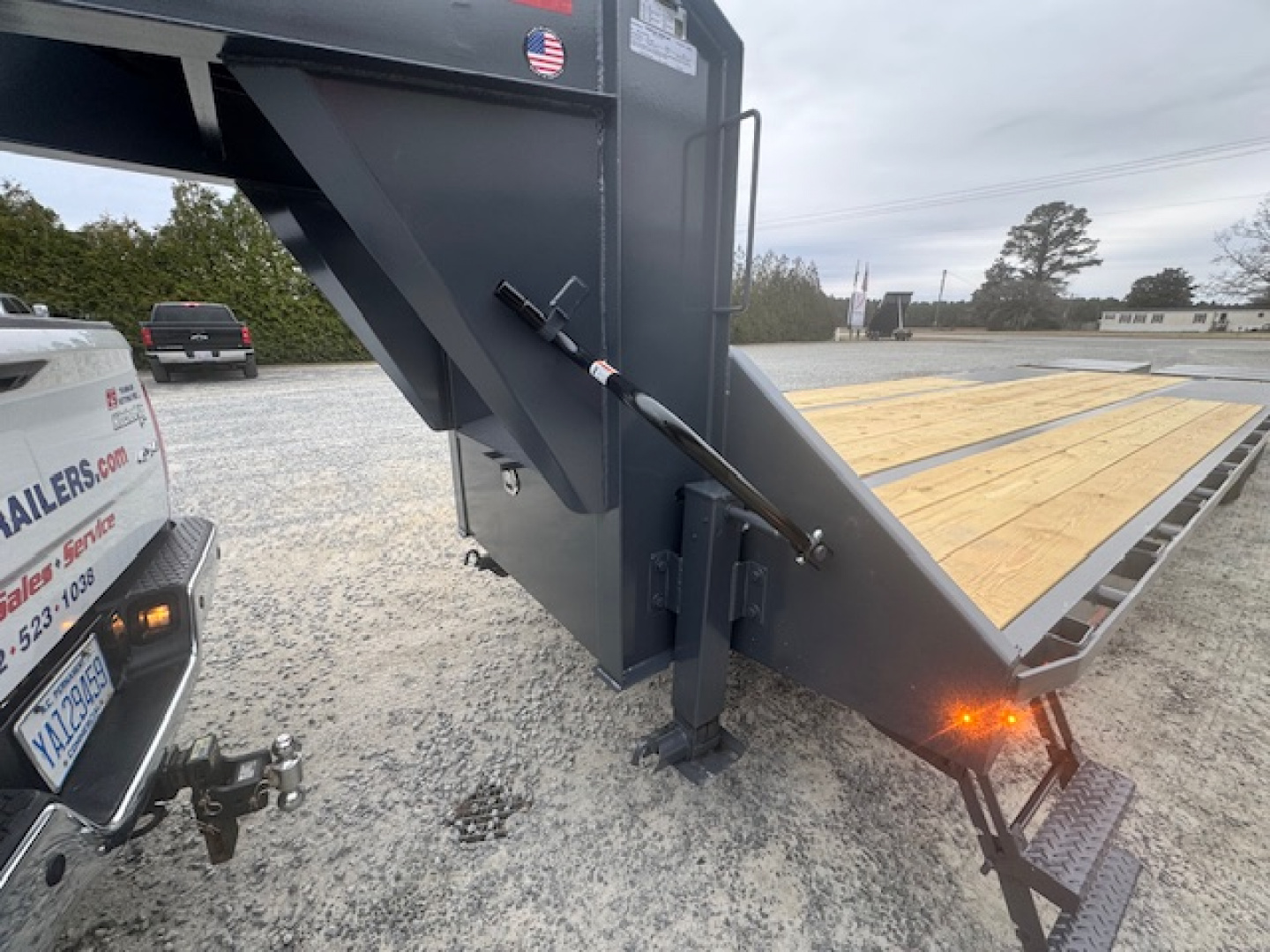 New 2026 Triple Crown Trailers TC GN22-30DT Equipment Trailer