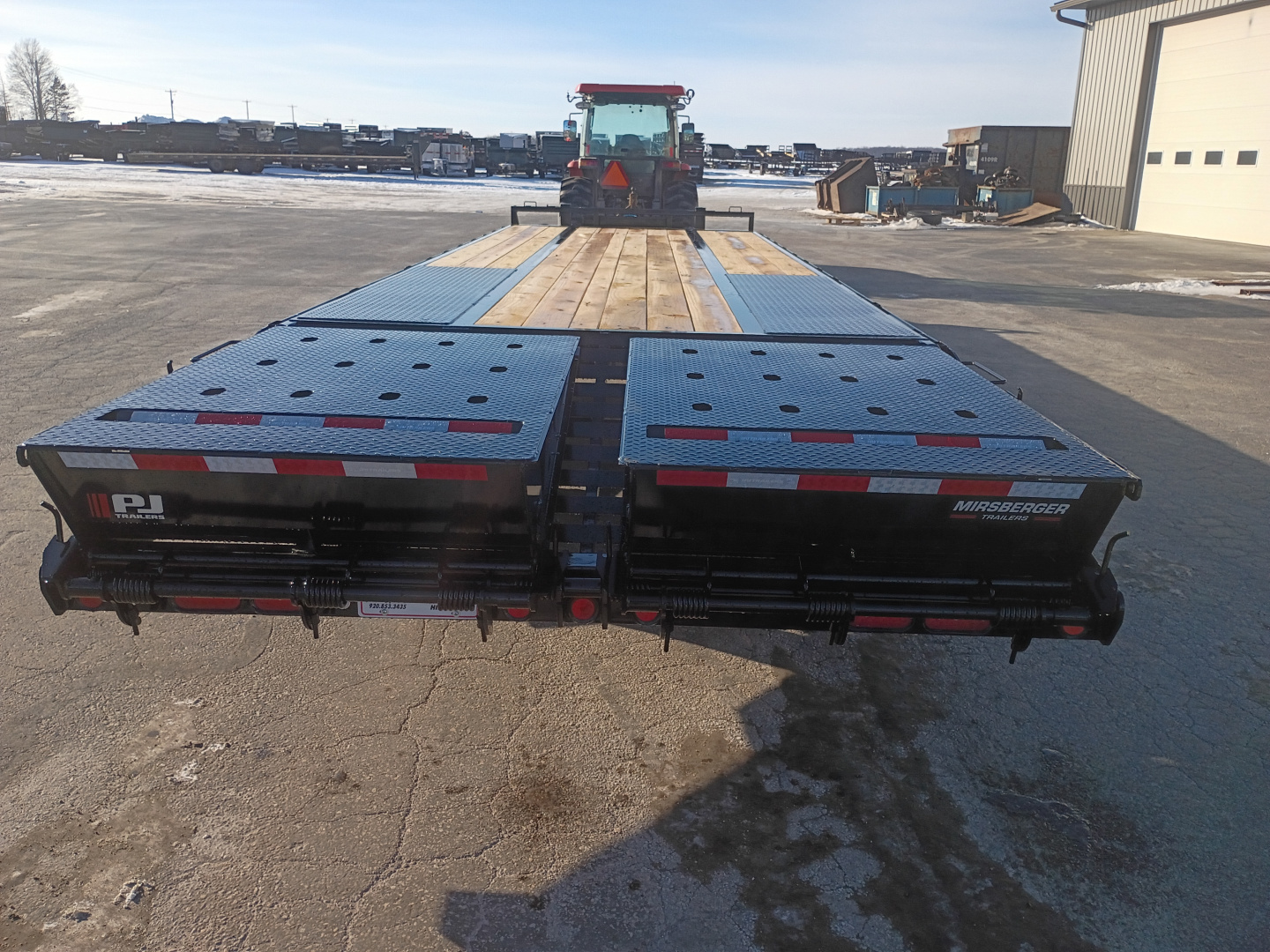 New 2026 PJ Trailers PL282