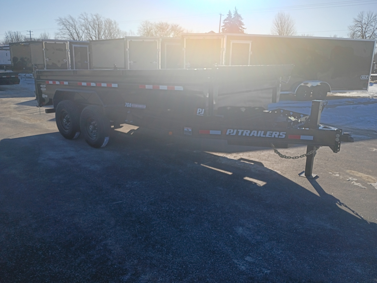 New 2026 PJ Trailers DL162