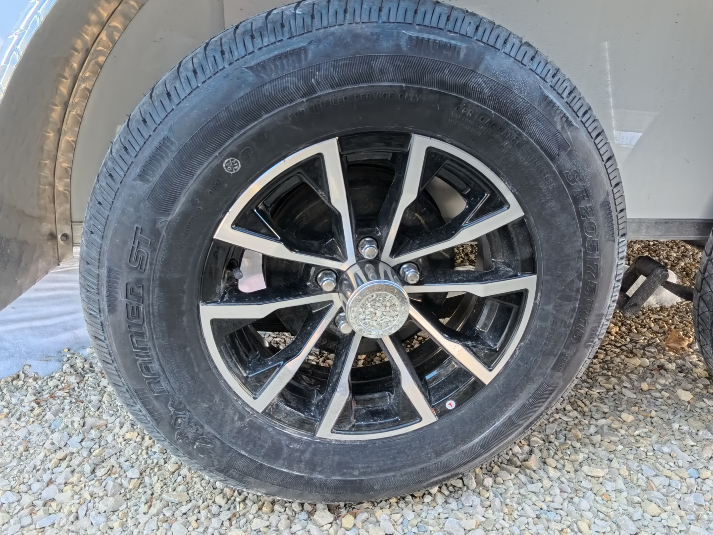 New 2026 Formula Trailers 7 x 16 x 7 Traverse Flat Top V-Nose Cargo / Enclosed Trailer with 7K GVWR