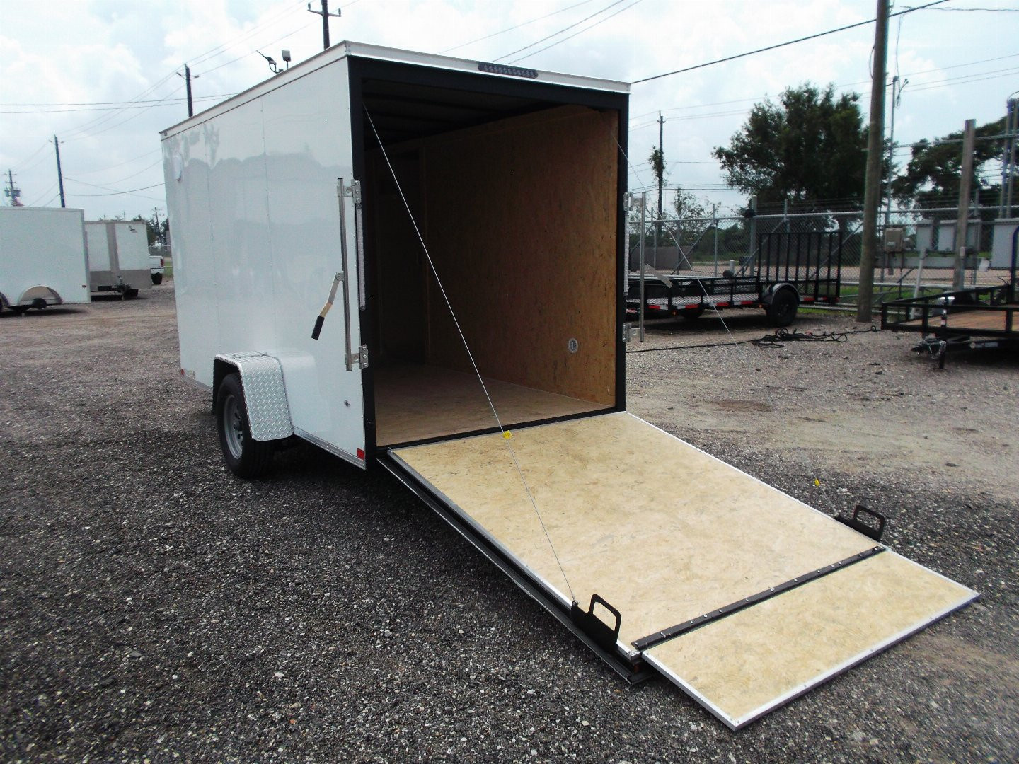2026 Covered Wagon photo 7
