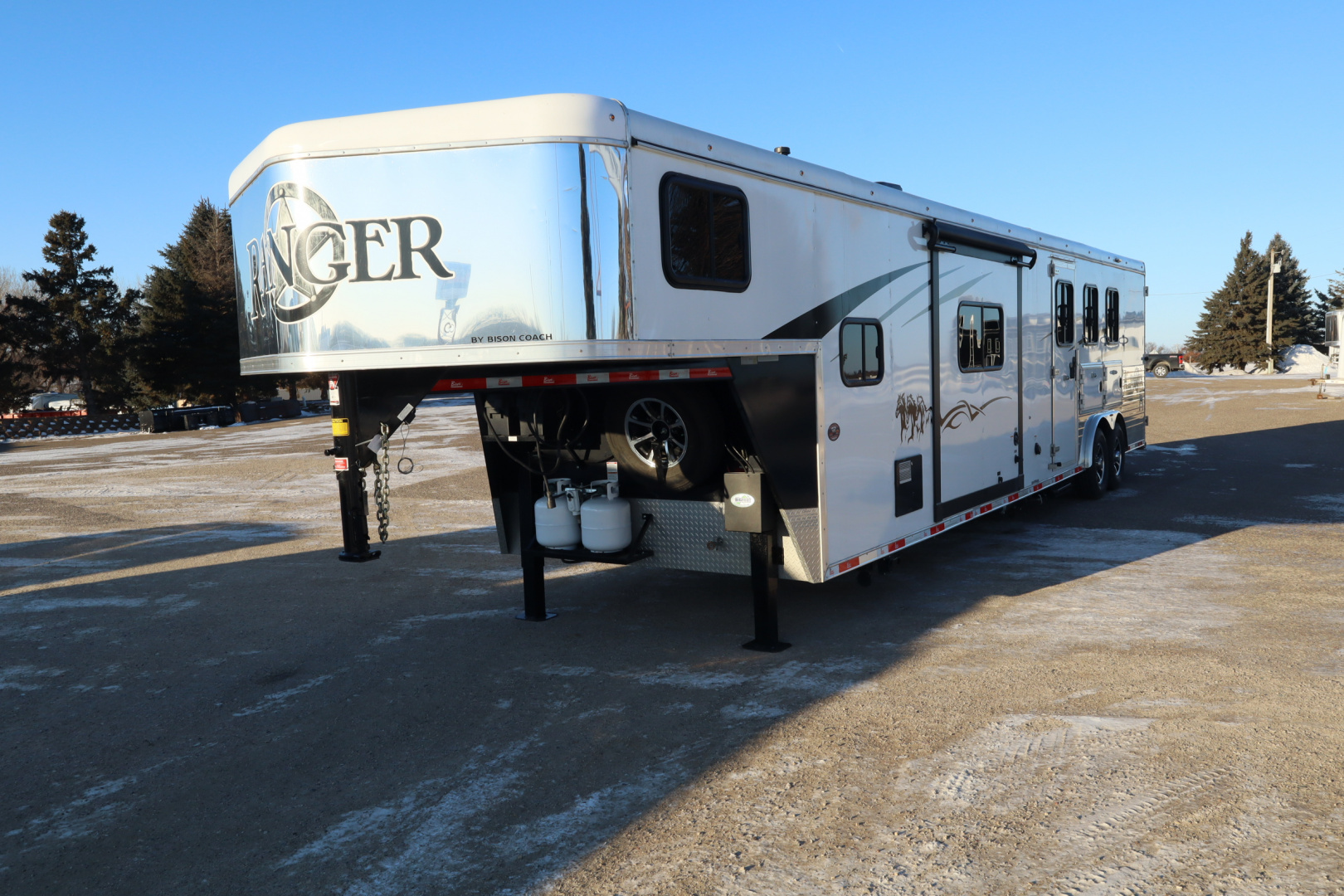 Used 2020 Bison Trailers 3 Horse LQ Horse Trailer