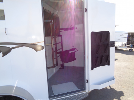 New 2026 Trails West ADVENTURE II 2H Horse Trailer