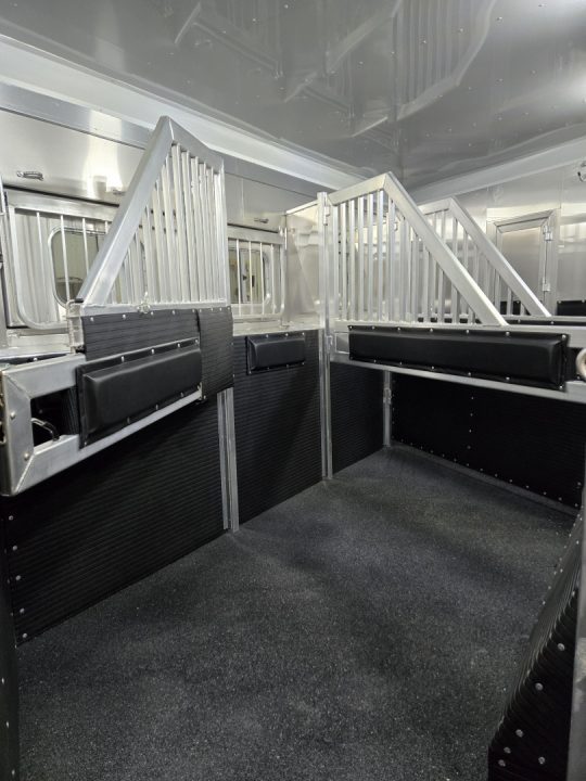 New 2026 Platinum Coach 4H Outlaw Conversion Horse Trailer