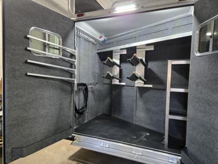 New 2026 Platinum Coach 4H Outlaw Conversion Horse Trailer