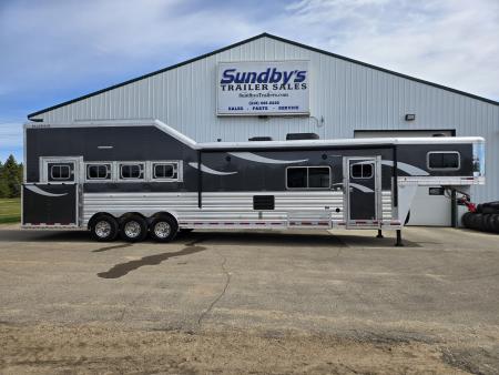 New 2026 Platinum Coach 4H Outlaw Conversion Horse Trailer