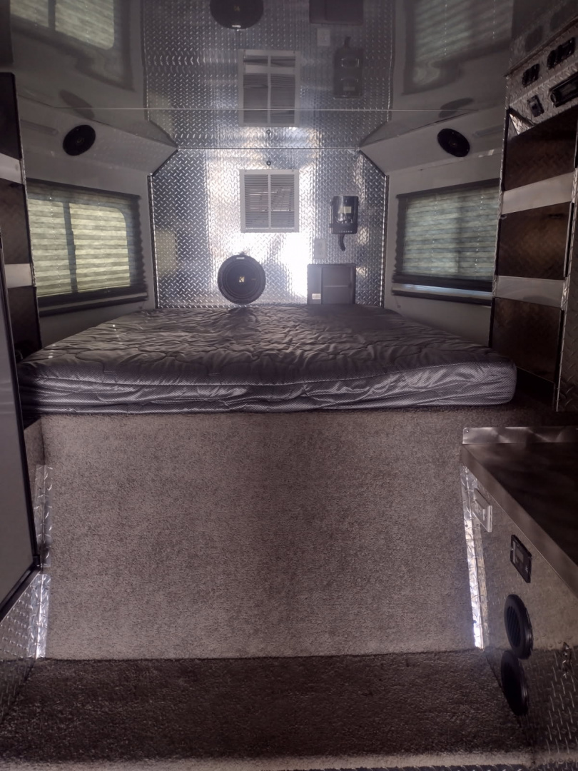 Used 2023 Trails West 34' Freeride Toy Hauler