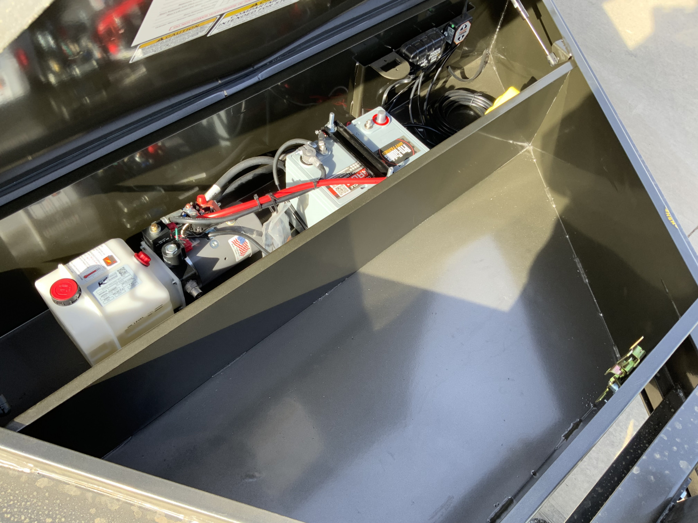 New 2026 MAXX-D DJX 14 X 83 Dump Trailer