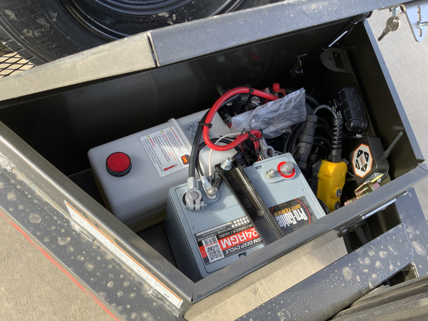 New 2026 MAXX-D T8X 102 X 24 Tilt Trailer