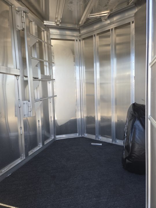 Used 2023 Featherlite 2 Horse Trailer