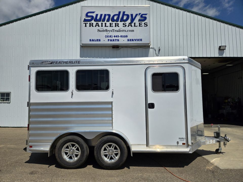 Used 2023 Featherlite 2 Horse Trailer