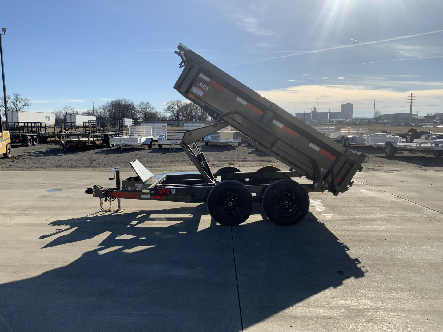 New 2026 MAXX-D D7X 72 X 10 Dump Trailer