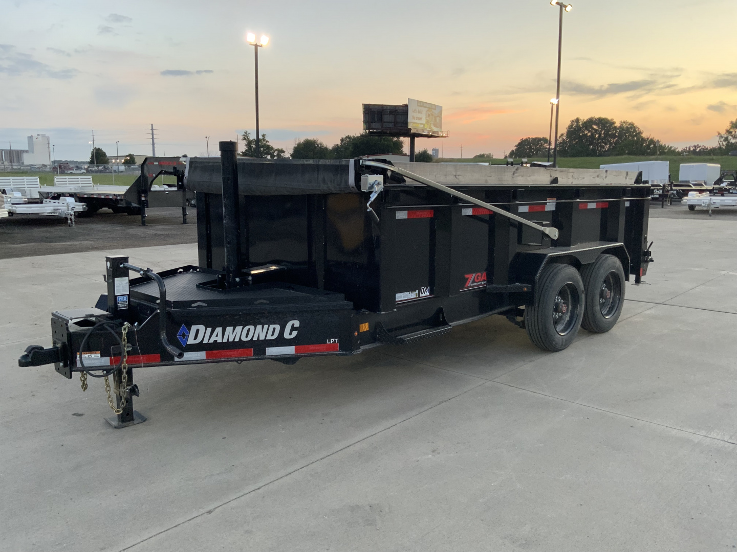 Used 2024 Diamond C Trailers LPT 208 14 X 81 Dump Trailer