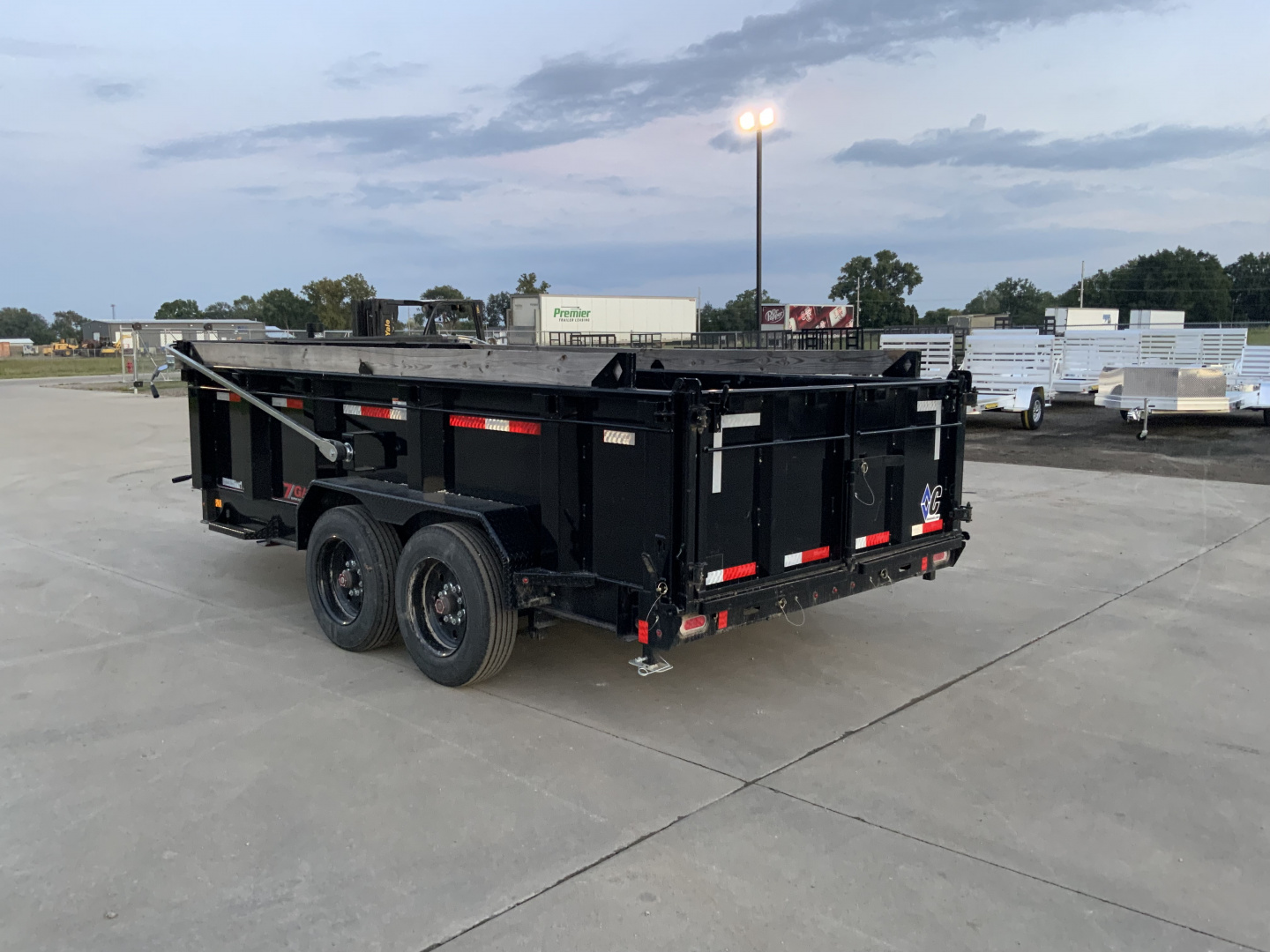 Used 2024 Diamond C Trailers LPT 208 14 X 81 Dump Trailer