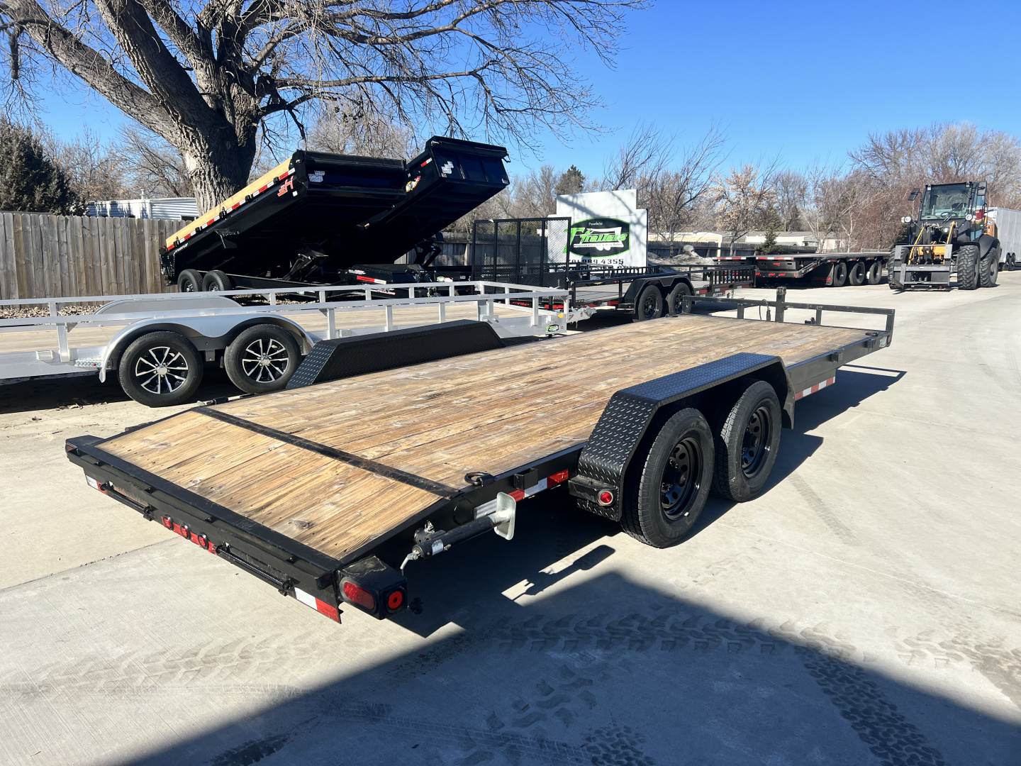 Used 2021 Load Trail 20’ flatbed Trailer 2-5200 lb axles=10K, dovetail, removable fenders, Slide In Ramps
