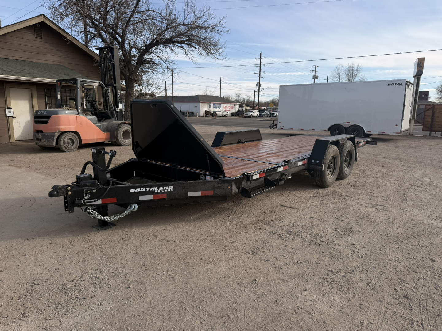New 2026 Southland Trailers 7-HD20 Tilt Deck Equipment Hauler 16K GVWR