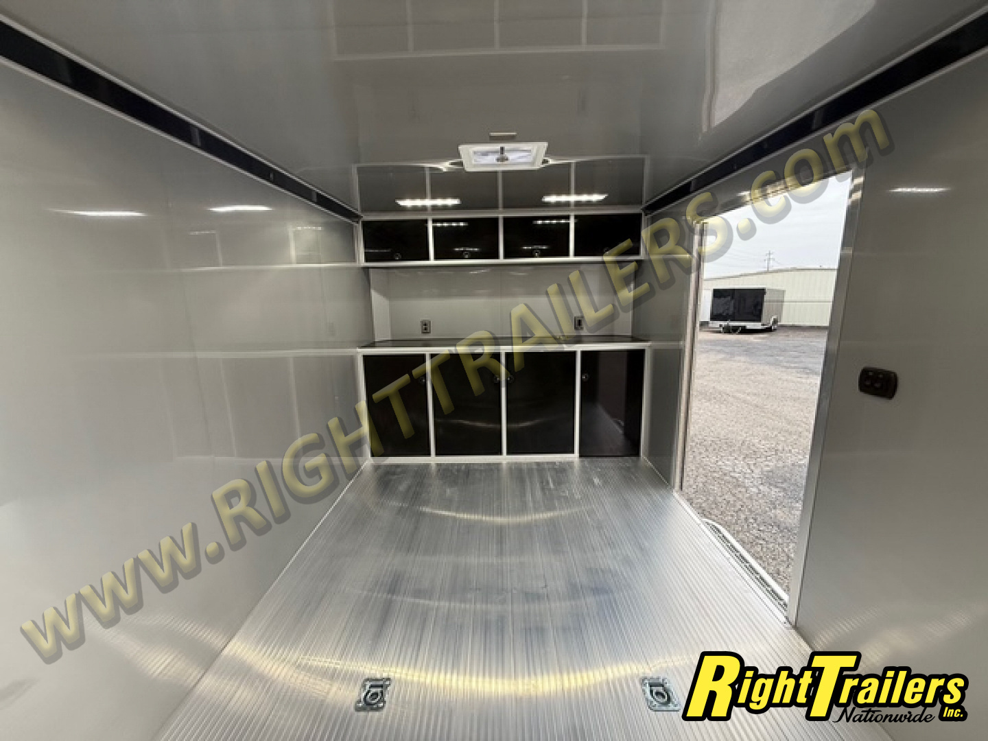 New 2026 8.5X28 inTech RACE TRAILER