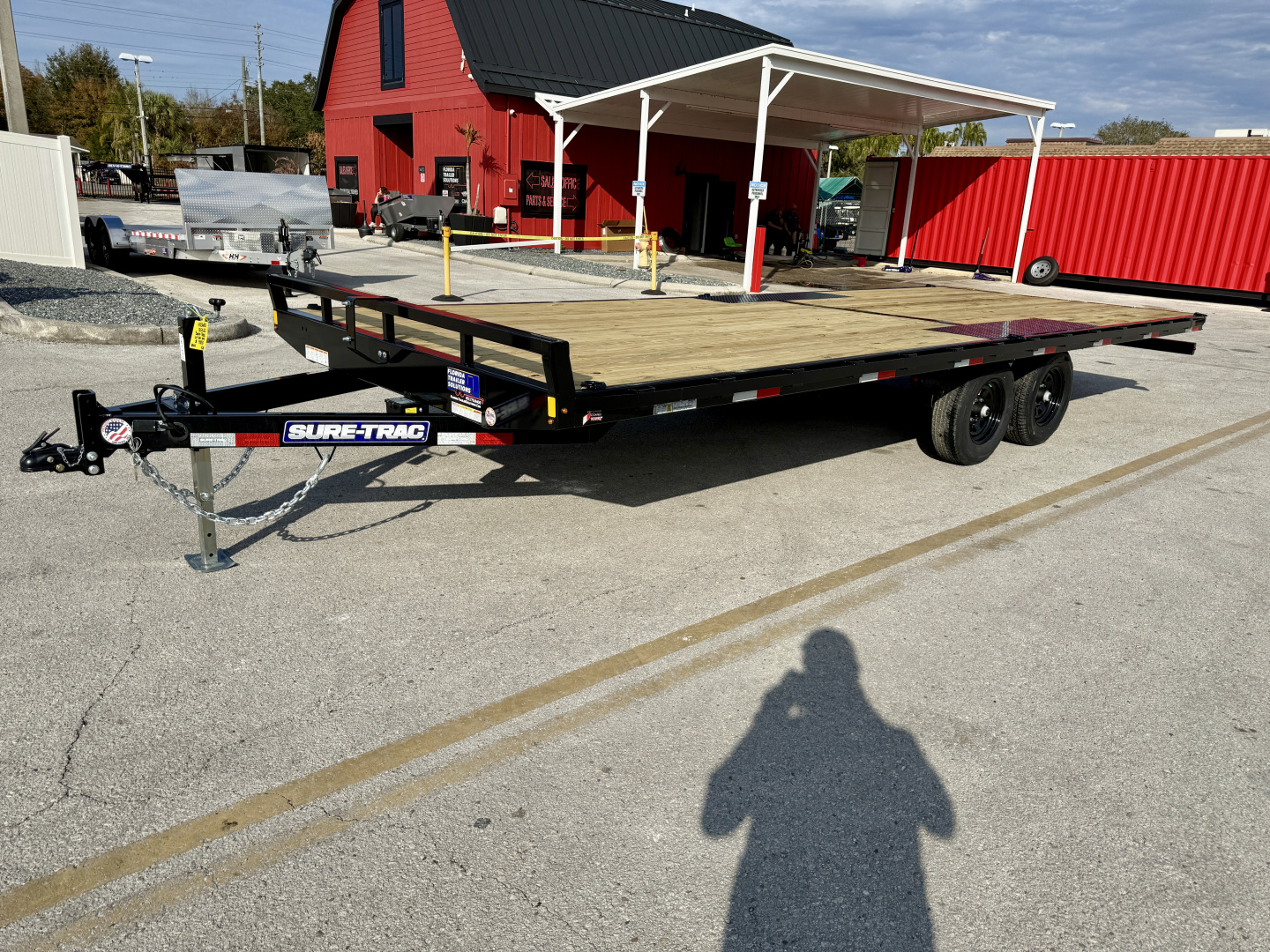 New 2026 Sure-Trac 8.5x22 LP Flatbed 10K Deckover Trailer