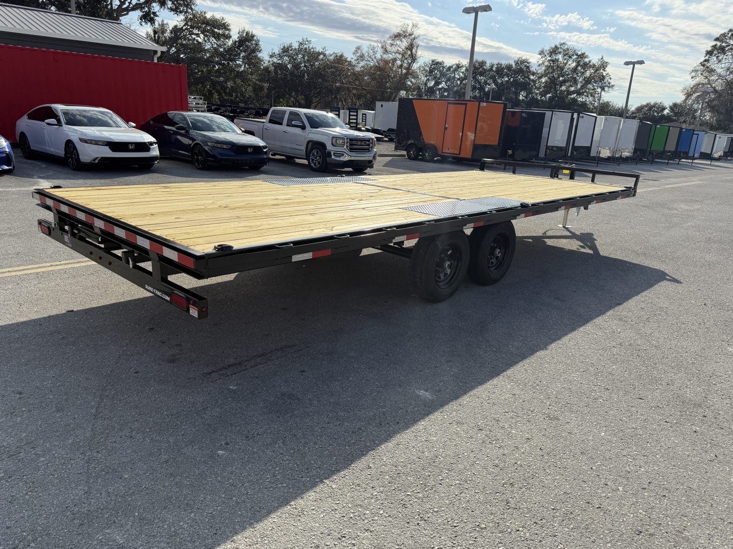 New 2026 Sure-Trac 8.5x22 LP Flatbed 10K Deckover Trailer