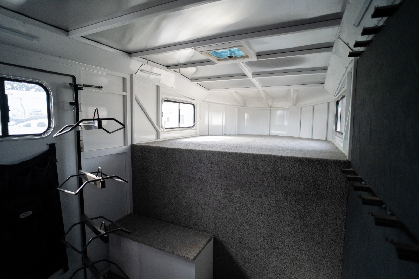 Used 2023 Trails West 6 Horse Gooseneck '23 Horse Trailer