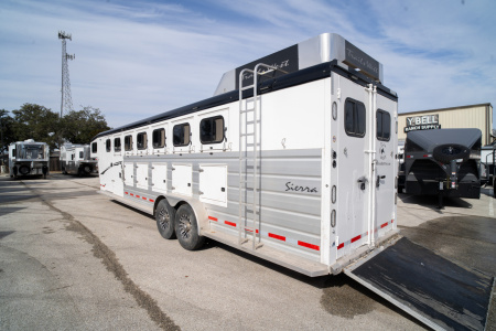 Used 2023 Trails West 6 Horse Gooseneck '23 Horse Trailer