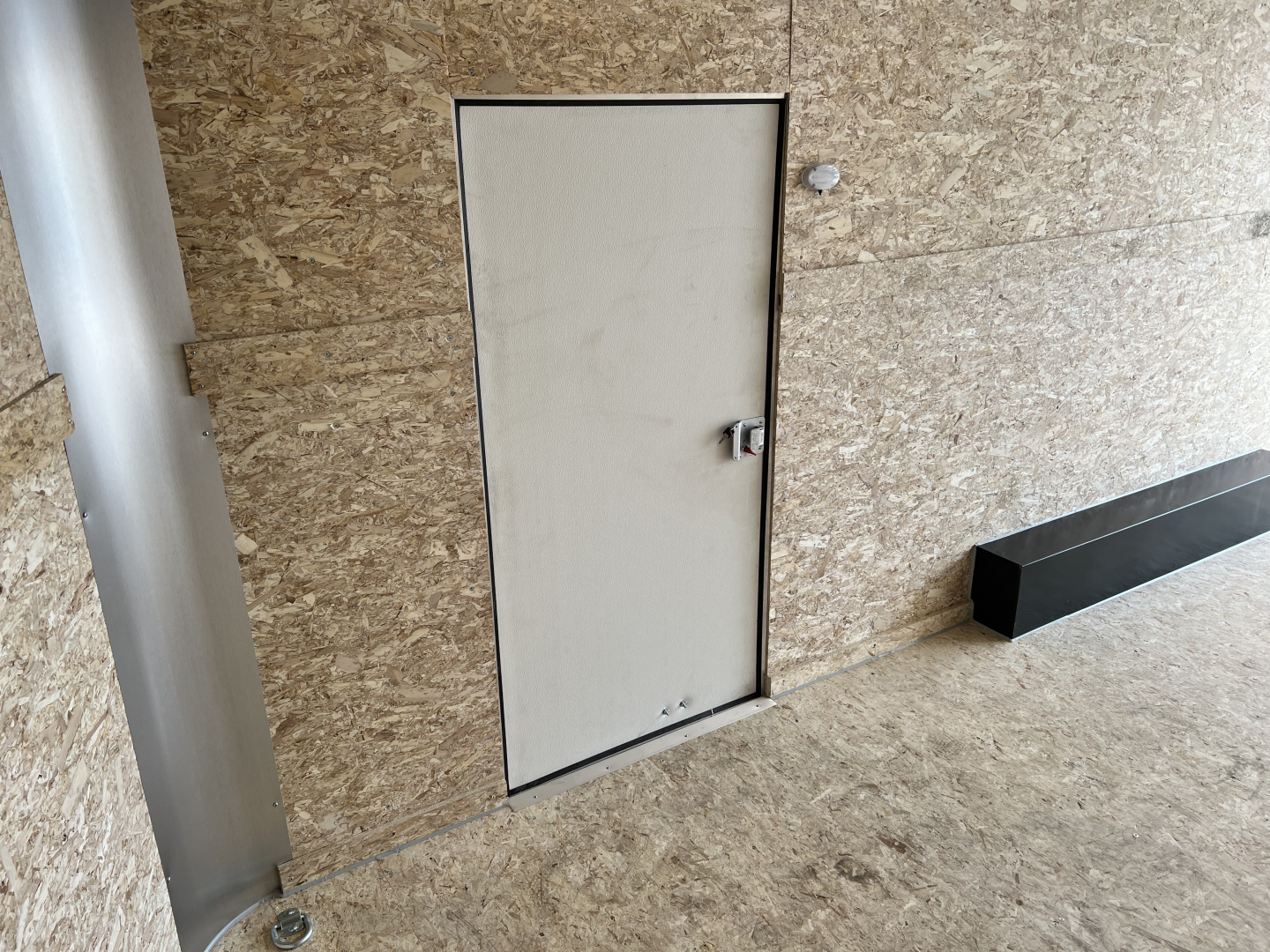 New 2026 R&M Manufacturing 8.5x18 10k Cargo / Enclosed Trailer