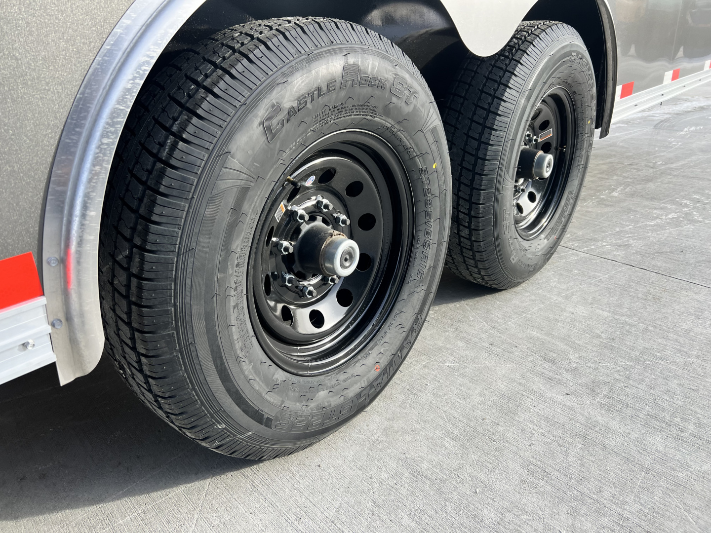 New NEW 2026 Bighorn R&M 8.5x24 +2V SUPERIOR QUALITY 14K Enclosed 7 ft Cargo Trailer Car Hauler